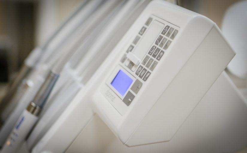 Aktualna technika wykorzystywana w salonach stomatologii estetycznej być może sprawić, że odzyskamy śliczny uśmieszek.