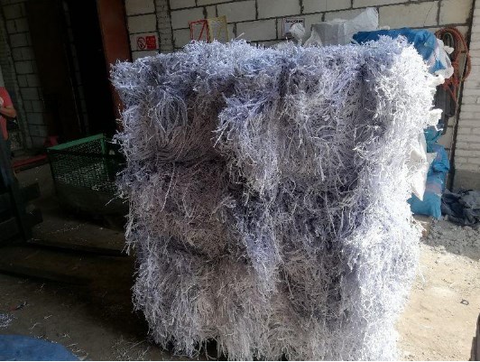 W każdym przedsiębiorstwie pochłaniają miejsce zbiory informacji, dyski lub inne nośniki danych.